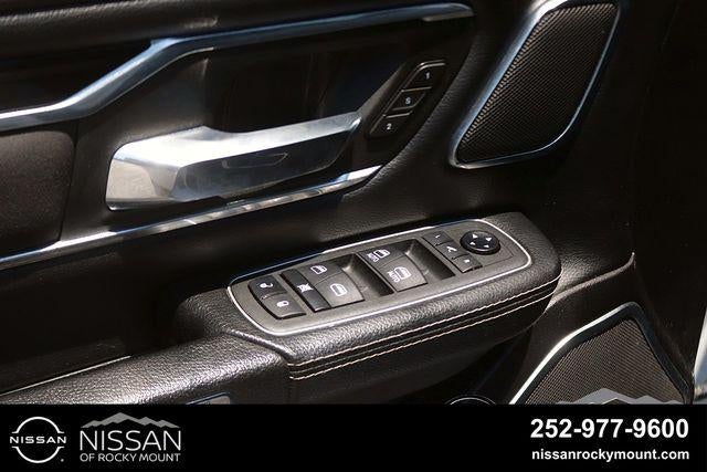 2021 RAM 1500 Laramie 4x4 Crew Cab 5'7" Box