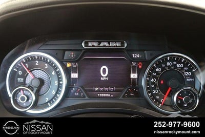 2021 RAM 1500 Laramie 4x4 Crew Cab 5'7" Box