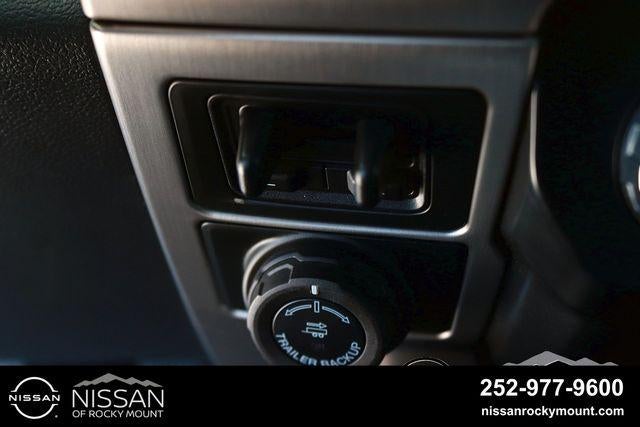2022 Ford Super Duty F-350 SRW Platinum 4WD Crew Cab 6.75' Box