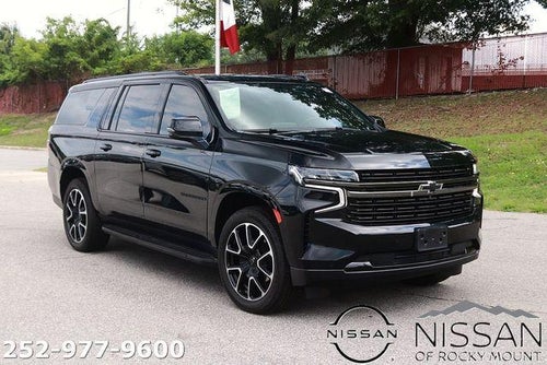 2022 Chevrolet Suburban 4WD RST