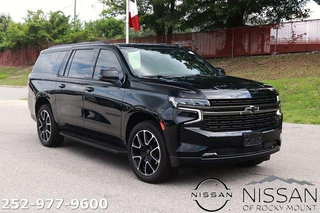 2022 Chevrolet Suburban 4WD RST