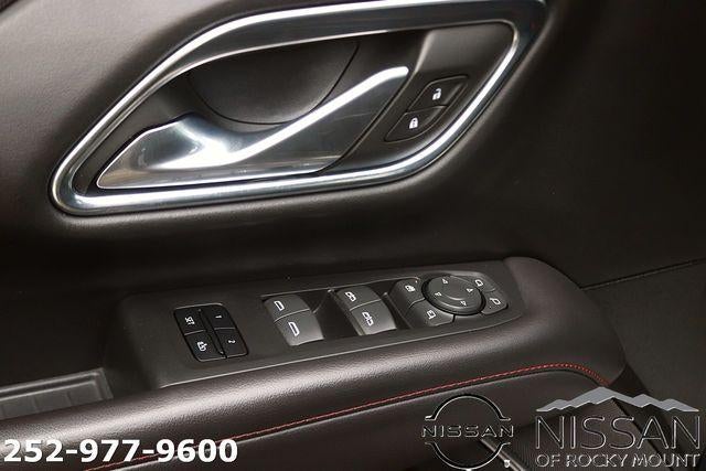 2022 Chevrolet Suburban 4WD RST