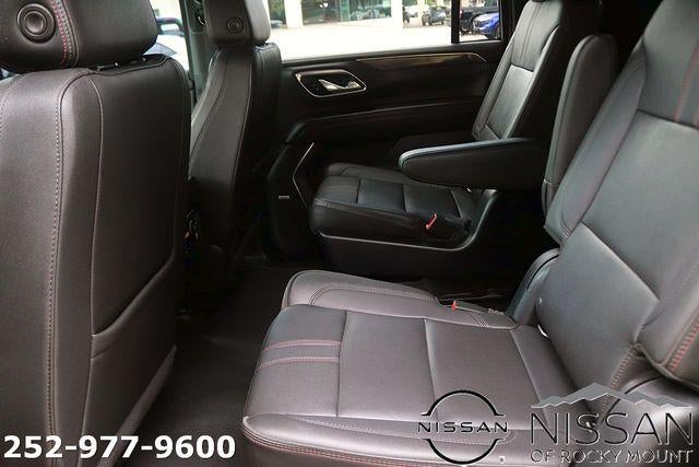 2022 Chevrolet Suburban 4WD RST