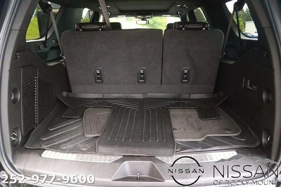 2022 Chevrolet Suburban 4WD RST