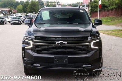 2022 Chevrolet Suburban 4WD RST
