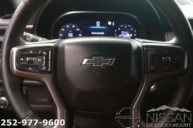 2022 Chevrolet Suburban 4WD RST