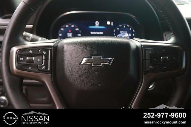 2022 Chevrolet Suburban 4WD RST