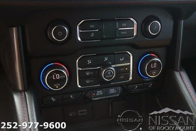 2022 Chevrolet Suburban 4WD RST