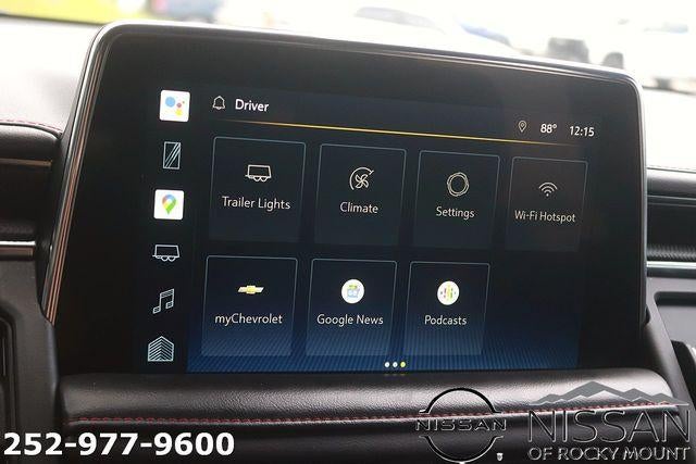 2022 Chevrolet Suburban 4WD RST