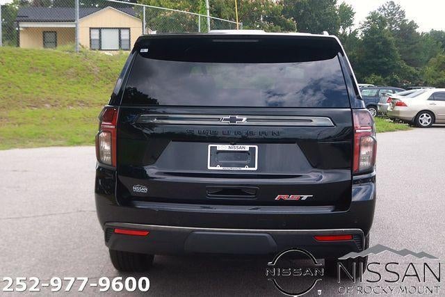 2022 Chevrolet Suburban 4WD RST