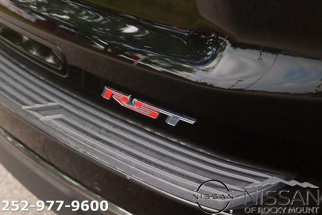 2022 Chevrolet Suburban 4WD RST