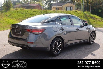 2024 Nissan Sentra SV CVT
