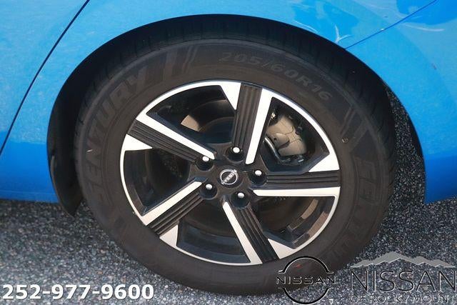 2024 Nissan Sentra SV CVT