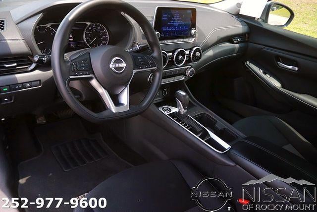 2024 Nissan Sentra SV CVT