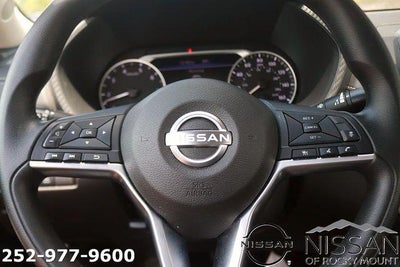2024 Nissan Sentra SV CVT