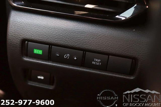 2024 Nissan Sentra SV CVT