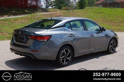 2024 Nissan Sentra SV CVT