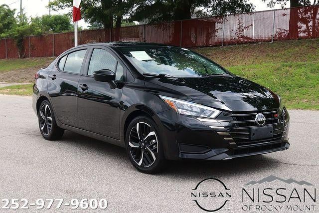 2024 Nissan Versa SR CVT