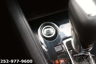 2024 Nissan Versa SR CVT