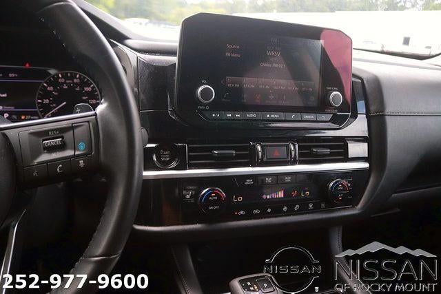 2025 Nissan Pathfinder SV 4WD