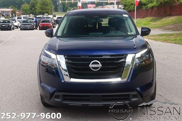 2025 Nissan Pathfinder SV 4WD