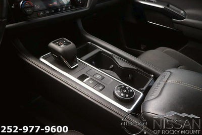 2025 Nissan Pathfinder SV 4WD