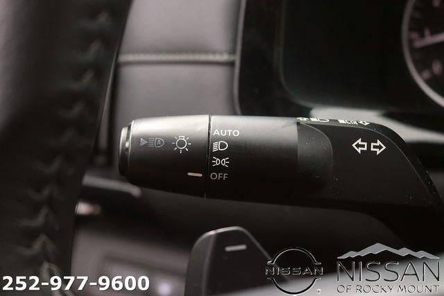 2025 Nissan Pathfinder SV 4WD