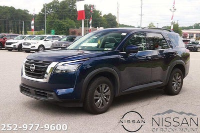 2025 Nissan Pathfinder SV 4WD