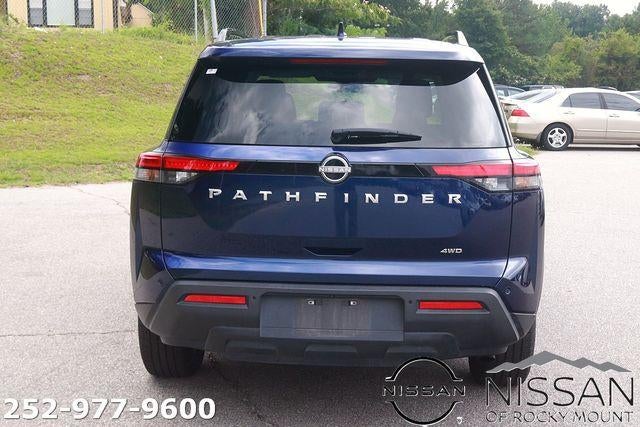 2025 Nissan Pathfinder SV 4WD