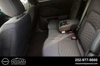 2026 Nissan Pathfinder SV 2WD