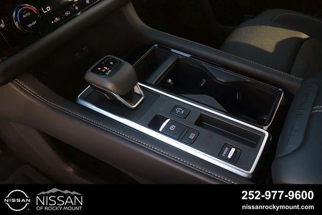 2026 Nissan Pathfinder SV 2WD