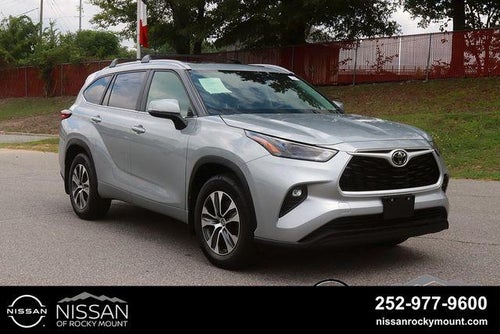 2023 Toyota Highlander XLE FWD (Natl)