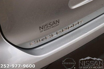 2023 Toyota Highlander XLE FWD (Natl)