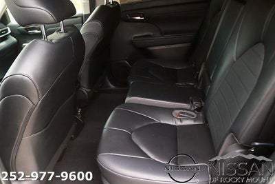 2023 Toyota Highlander XLE FWD (Natl)