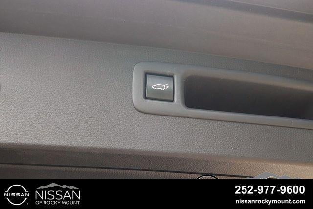 2023 Toyota Highlander XLE FWD (Natl)