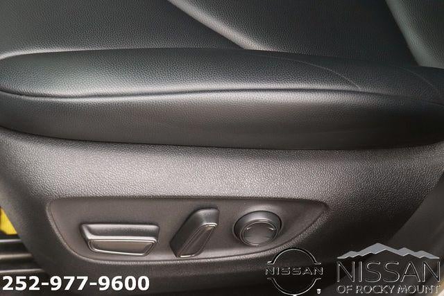 2023 Toyota Highlander XLE FWD (Natl)