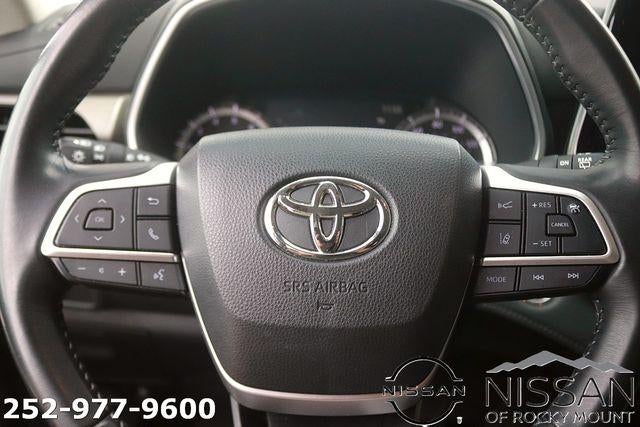 2023 Toyota Highlander XLE FWD (Natl)
