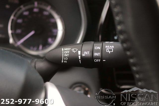 2023 Toyota Highlander XLE FWD (Natl)