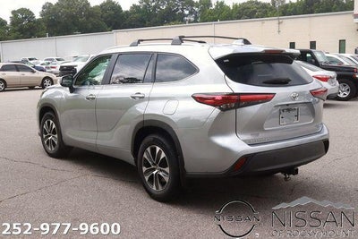 2023 Toyota Highlander XLE FWD (Natl)