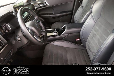 2025 Mitsubishi Outlander SE FWD