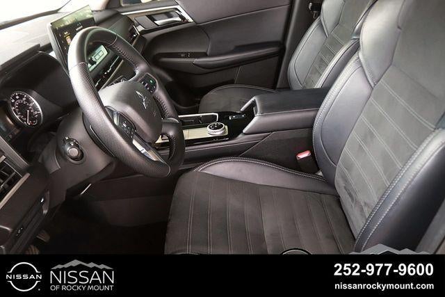 2025 Mitsubishi Outlander SE FWD