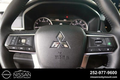2025 Mitsubishi Outlander SE FWD