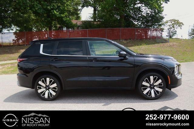 2025 Mitsubishi Outlander SE FWD