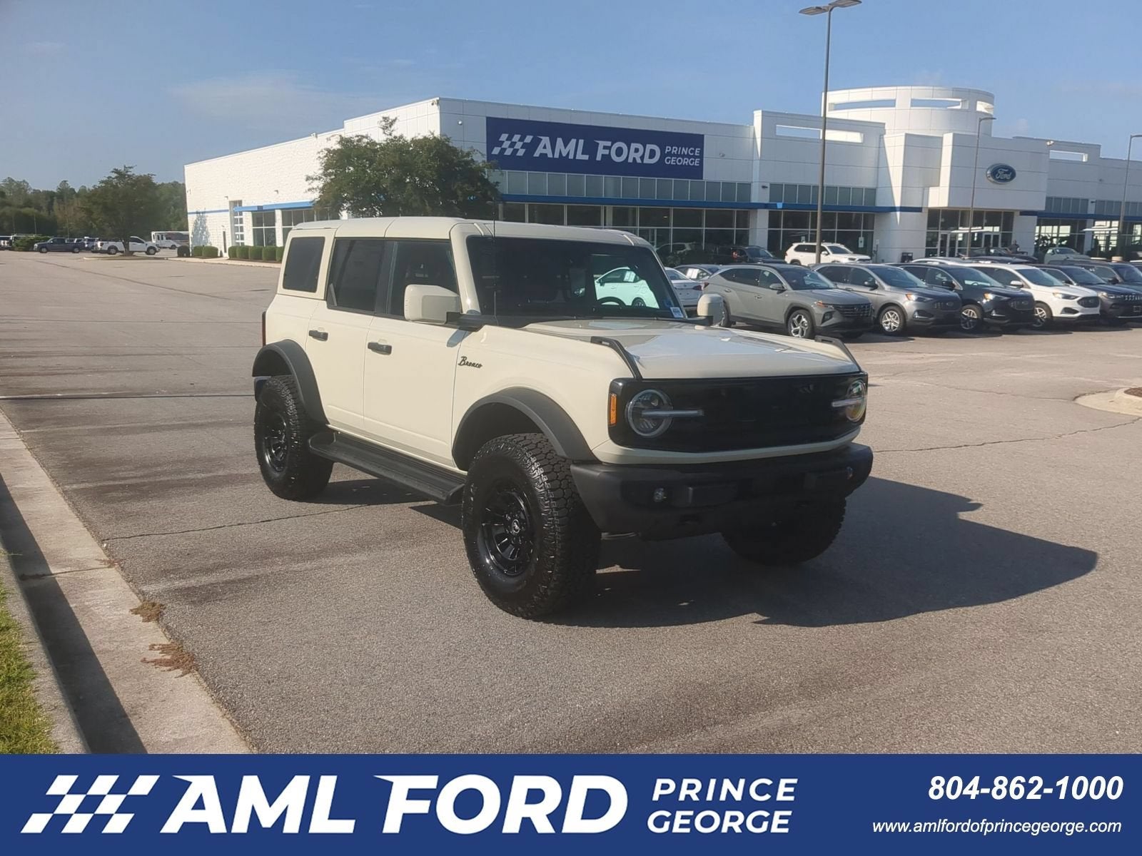 2026 Ford Bronco Outer Banks