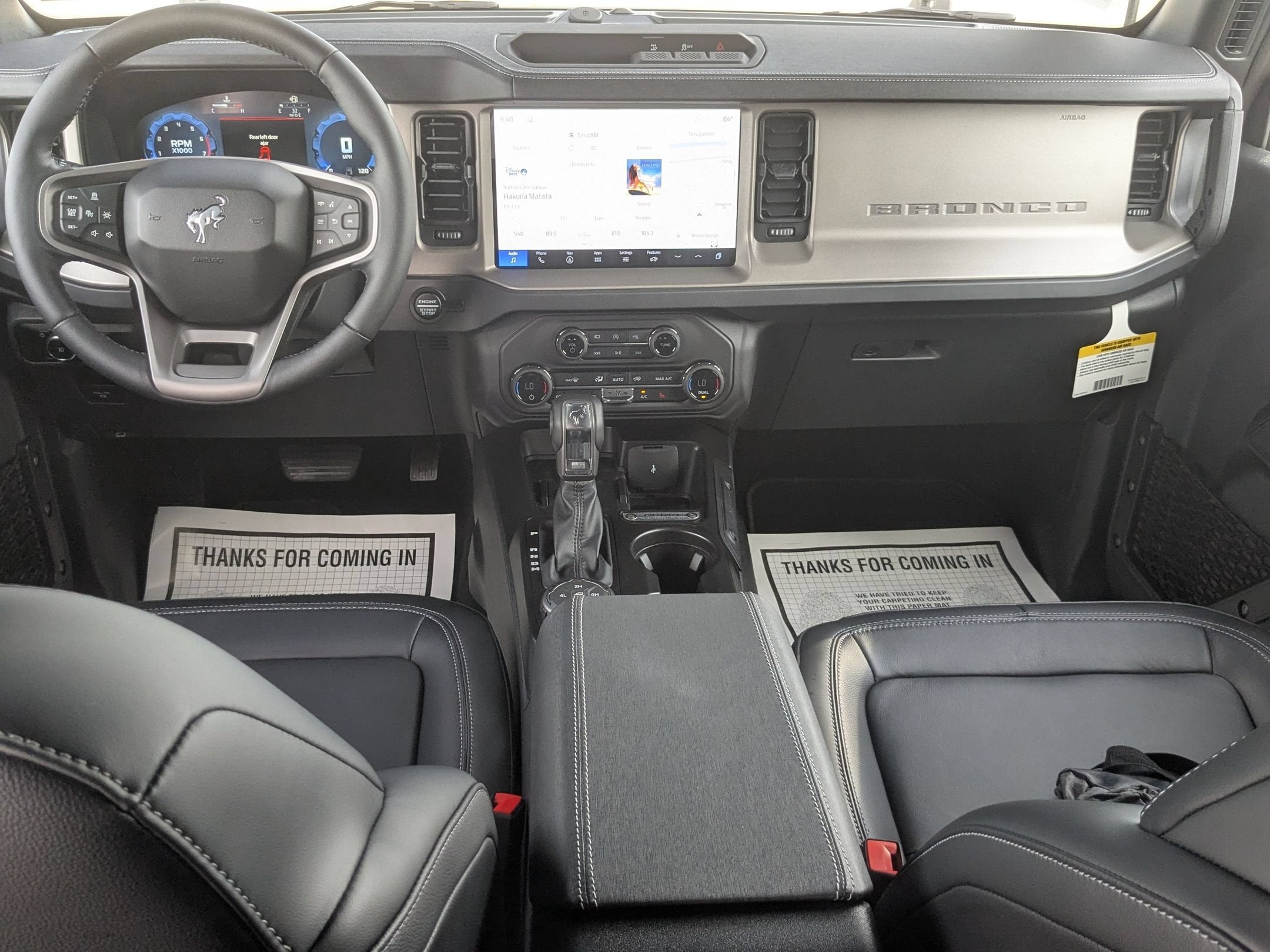 2026 Ford Bronco Outer Banks