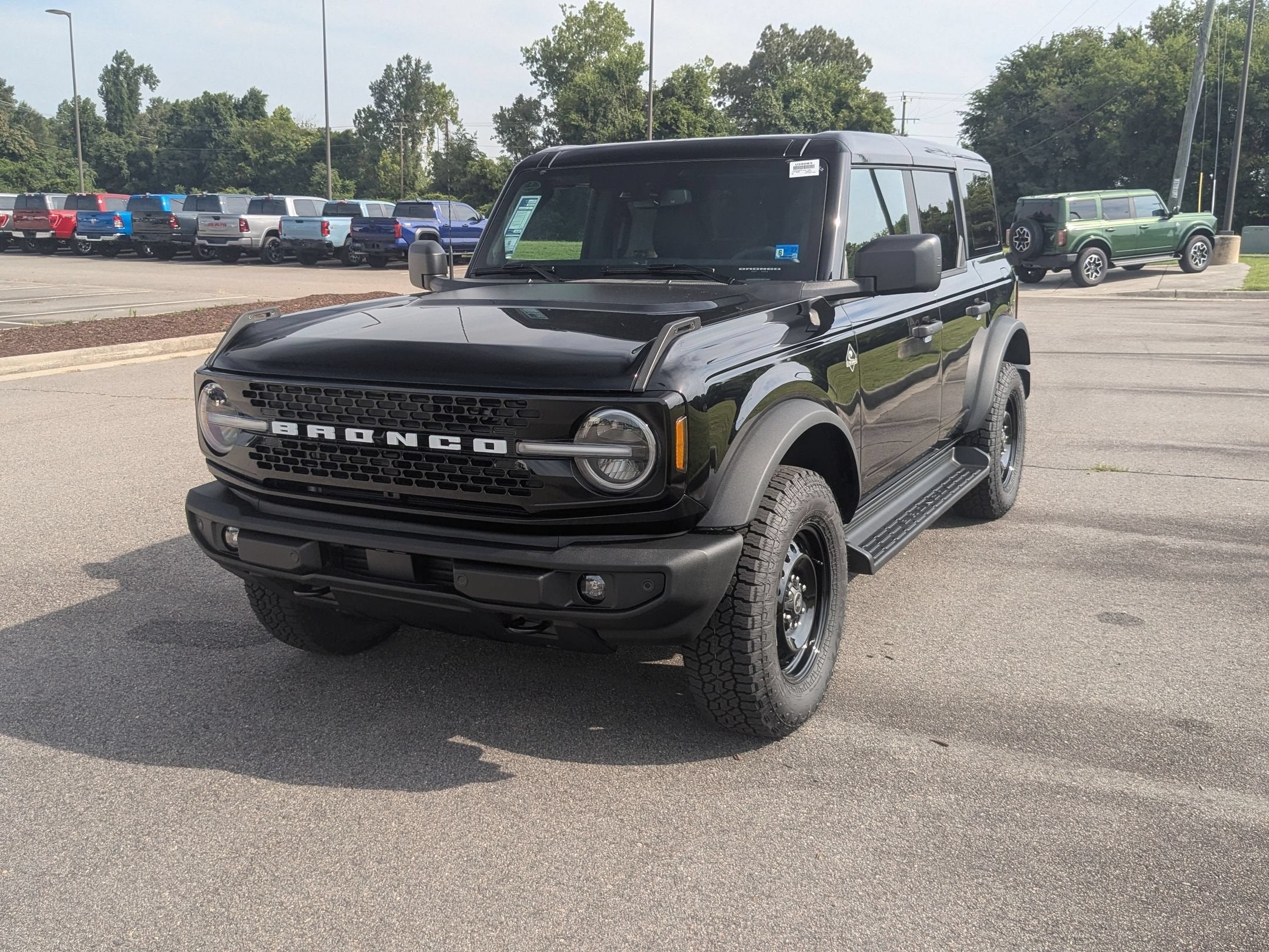 2026 Ford Bronco Outer Banks