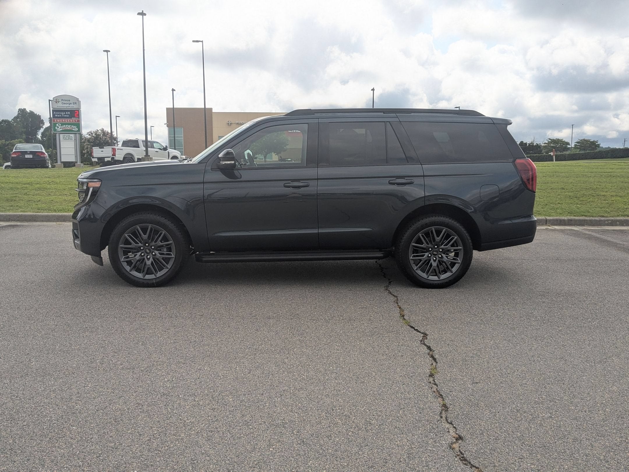 2026 Ford Expedition Platinum