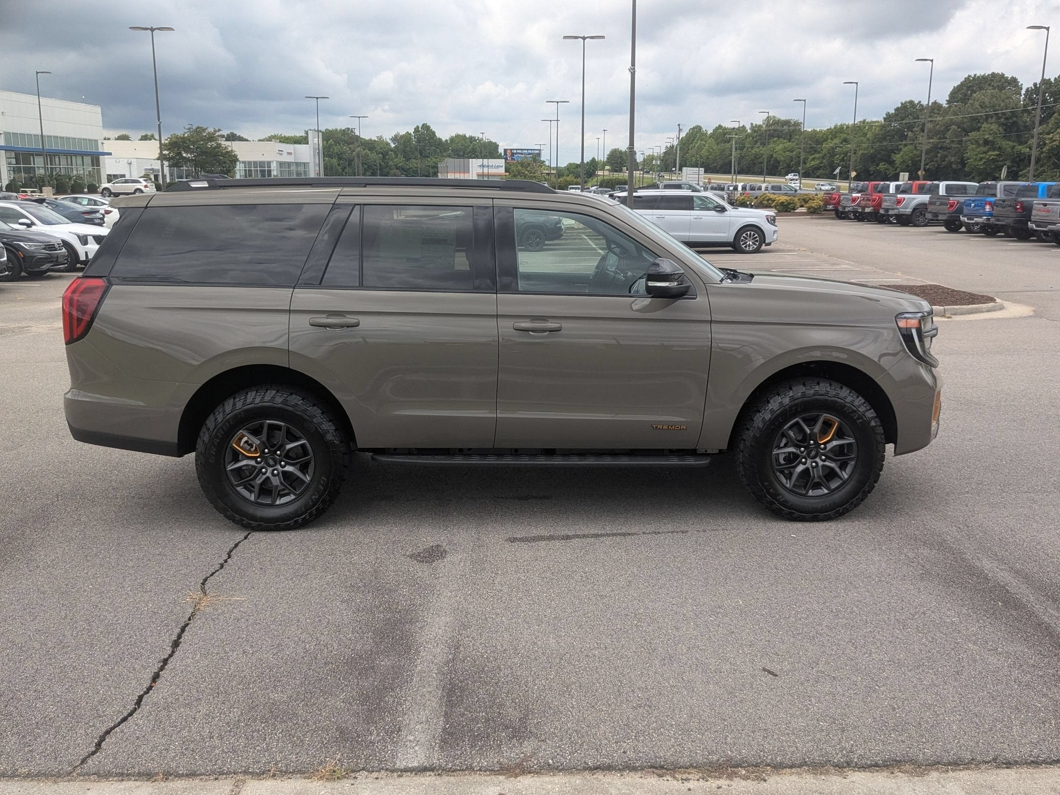 2026 Ford Expedition Tremor