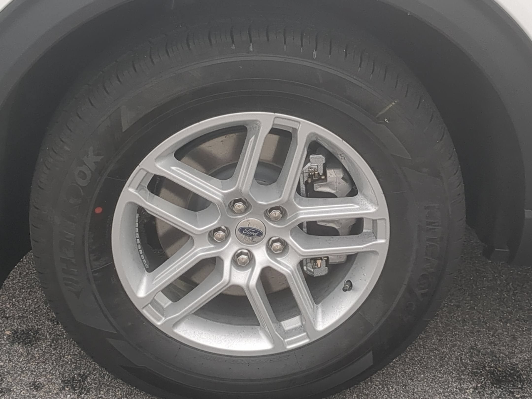 2027 Ford Explorer Active w/200A Pkg
