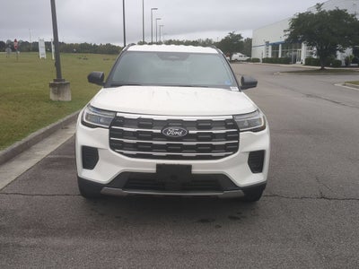 2027 Ford Explorer Active w/200A Pkg
